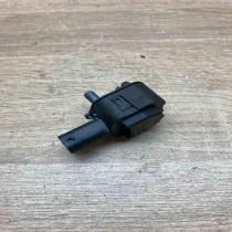 9224178 130116  Airbag deployment crash/impact sensor BMW 7 F01 F02 F03 F04