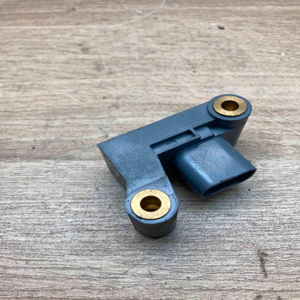 9159314 200910  Airbag deployment crash/impact sensor BMW 7 F01 F02 F03 F04