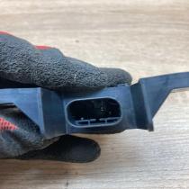 9159310 160910  Airbag deployment crash/impact sensor BMW 5 F10 F11
