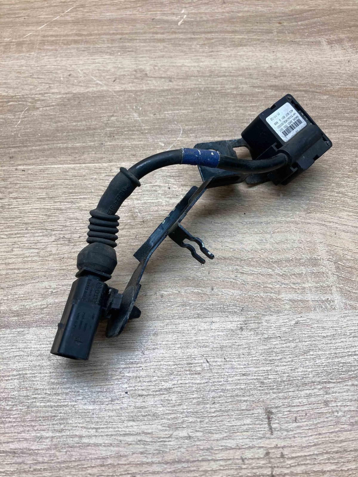 4E0616576J  V Other control units/modules Audi A8 S8 D3 4E