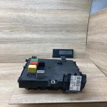 13205777 519165005  Fuse module Opel Signum