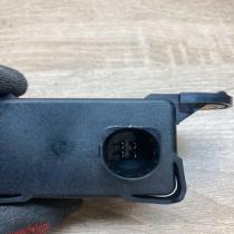 7H0907652A 101701 03673  ESP acceleration yaw rate sensor Volkswagen Transporter