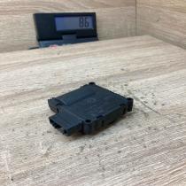 4F0820511B 0132801369  Air flap motor/actuator Audi A6 S6 C6 4F