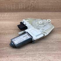 4L0959802B 1036989719 N Front door window regulator motor Audi Q7 4L