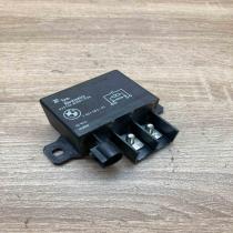 7661503 V23132 A2001 X23  Glow plug pre-heat relay BMW 5 F10 F11