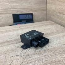 7661503 V23132 A2001 X23  Glow plug pre-heat relay BMW 5 F10 F11
