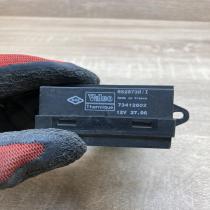 73412602 652873N  Heater blower motor/fan resistor Renault Scenic I