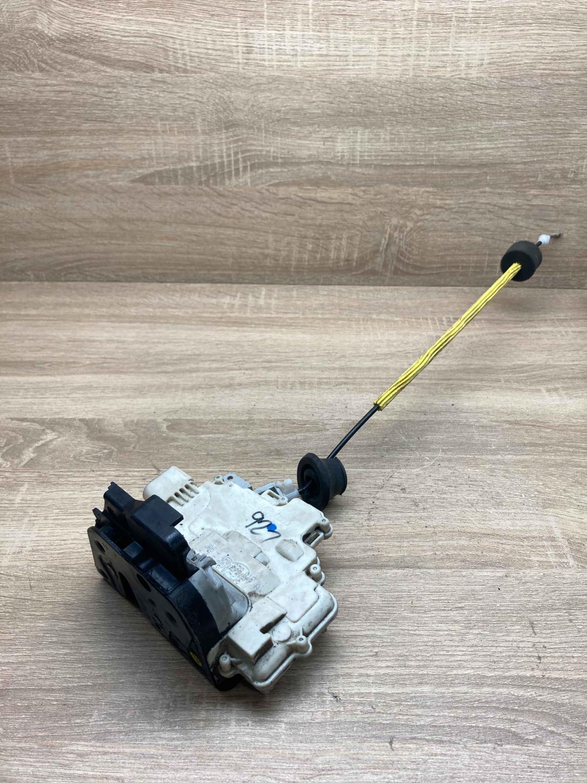 4F0839015A   Rear door lock Audi A6 S6 C6 4F