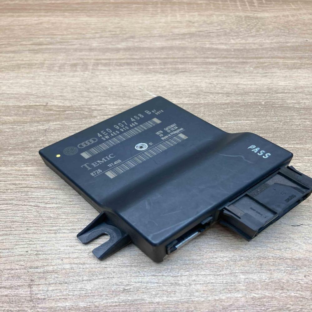 4E0907468B 4E0910468  Gateway control module Audi A8 S8 D3 4E