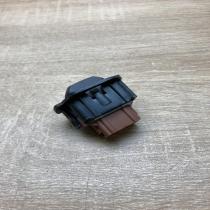 2808202   Electric window control switch Renault Espace IV