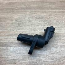8658726 0232103063  Crankshaft position sensor Volvo XC70