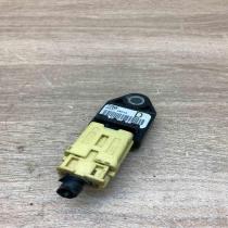 89831 0W010  D Airbag deployment crash/impact sensor Toyota Corolla Verso AR10