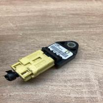 89831 0W010  D Airbag deployment crash/impact sensor Toyota Corolla Verso AR10