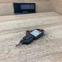 5H2Z 14B345 BA YDB000141  Airbag deployment crash/impact sensor Land Rover Disco