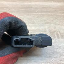 4E0820511 0132801323  Air flap motor/actuator Volkswagen Touareg I