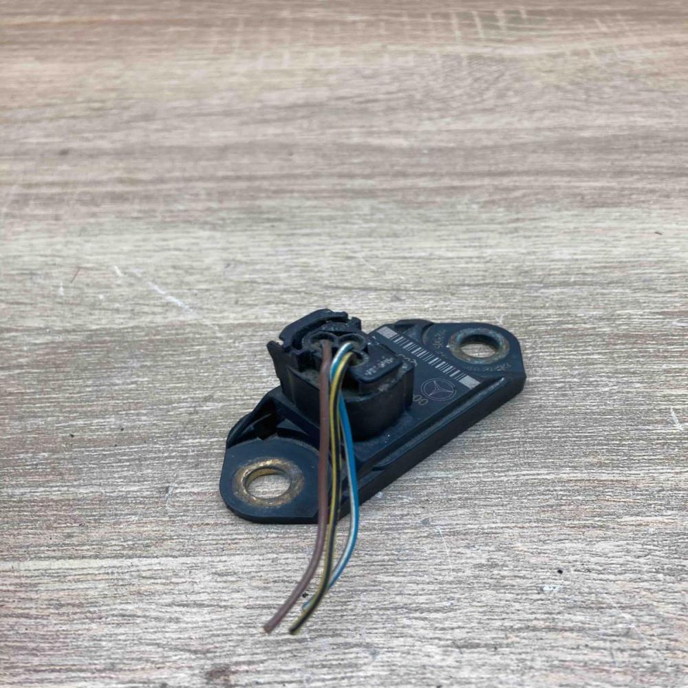 0045423518   Airbag deployment crash/impact sensor Mercedes-Benz A W168