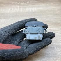 2808202 364797  Electric window control switch Renault Espace IV