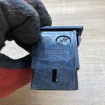 TR8801 474 0C56  Traction control (ASR) switch Toyota Avensis T250