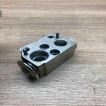 9182512 R134A  Air conditioning (A/C) expansion valve BMW 3 E90 E91