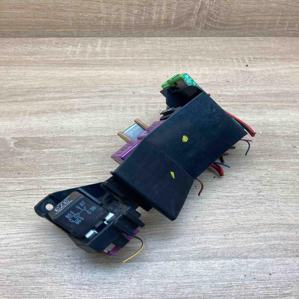 4E0937503B 431951253G  Fuse box set Audi A8 S8 D3 4E