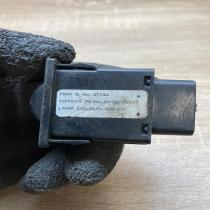 84152 02021 8415202021  Headlight level height control switch Toyota Corolla Ver