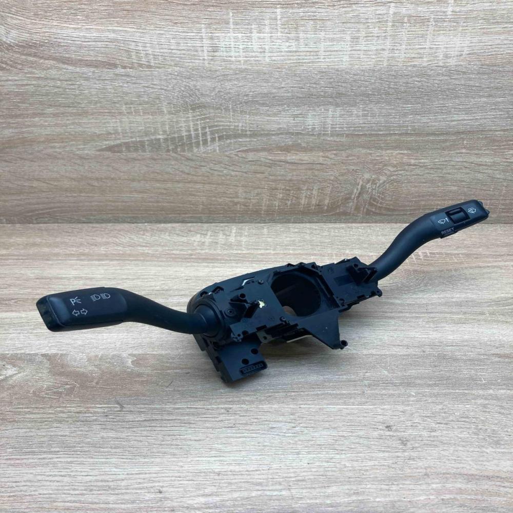 4E0953549C 4E0910549A 041 Wiper turn signal indicator stalk/switch Audi A8 S8 D3