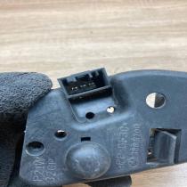 6907938 388570R AI04 Tail light bulb cover holder BMW 3 E46