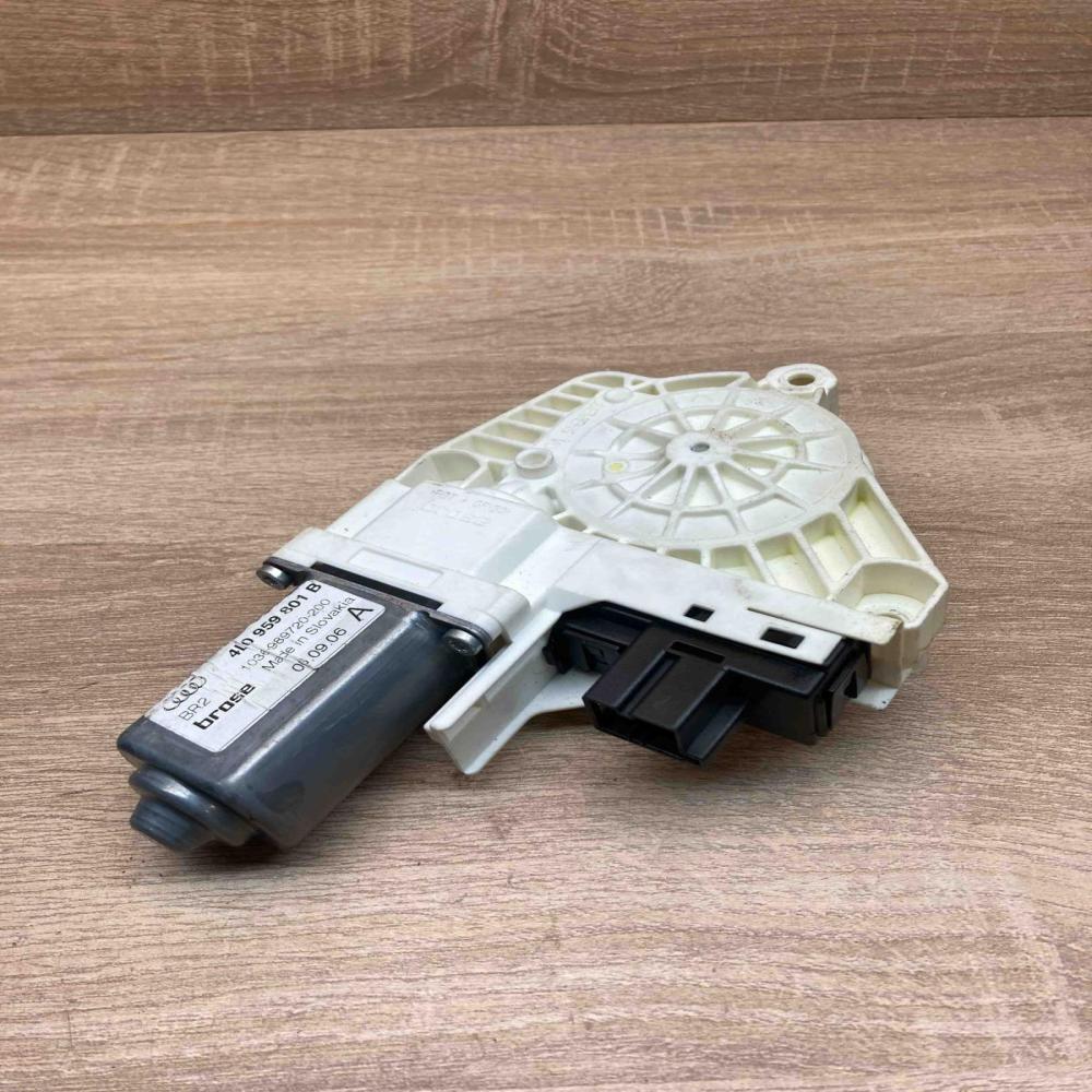 4L0959801B 1036989720 200 BR2 Rear door window regulator motor Audi Q7 4L