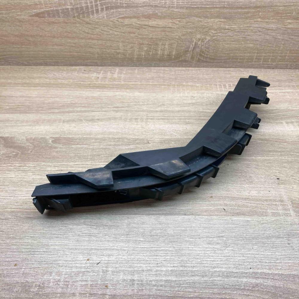 7012290 727584 11 Right Side Rear bumper mounting bracket BMW 7 E65 E66