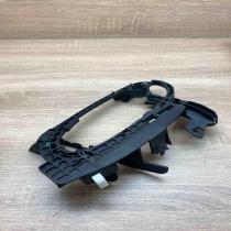7013701 7013705  Front door exterior handle/bracket BMW 7 E65 E66