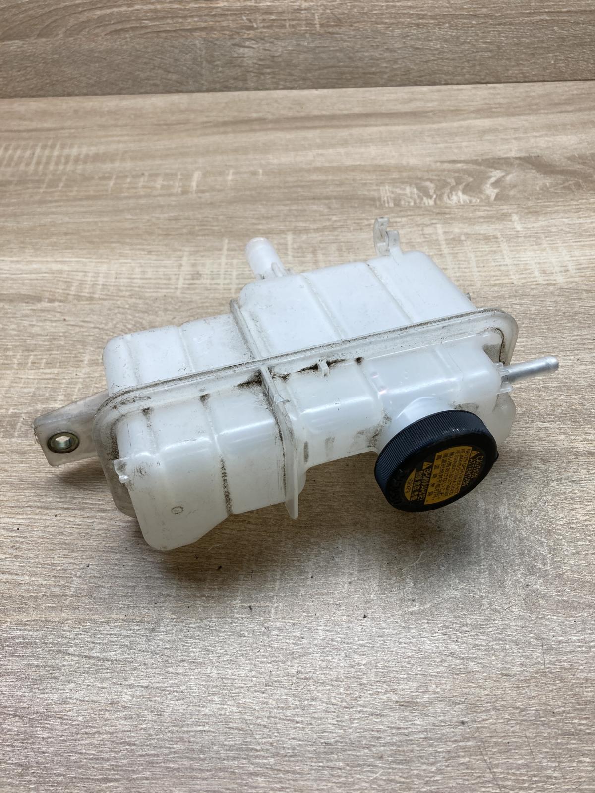 Denso coolant tank   Coolant expansion tank/reservoir Mazda 6
