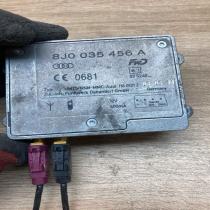 8J0035456A 11601212  Aerial antenna amplifier Audi A4 S4 B8 8K