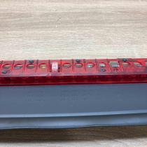 A046811 022408  Third/center stoplight BMW 3 E90 E91