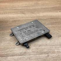 2118200885 09701212  Aerial antenna amplifier Mercedes-Benz E W211