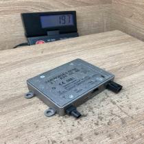 2118200885 09701212  Aerial antenna amplifier Mercedes-Benz E W211