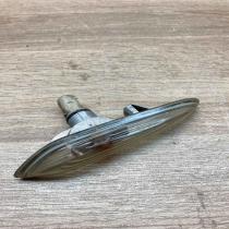 8382104   Front fender indicator light BMW 3 E46
