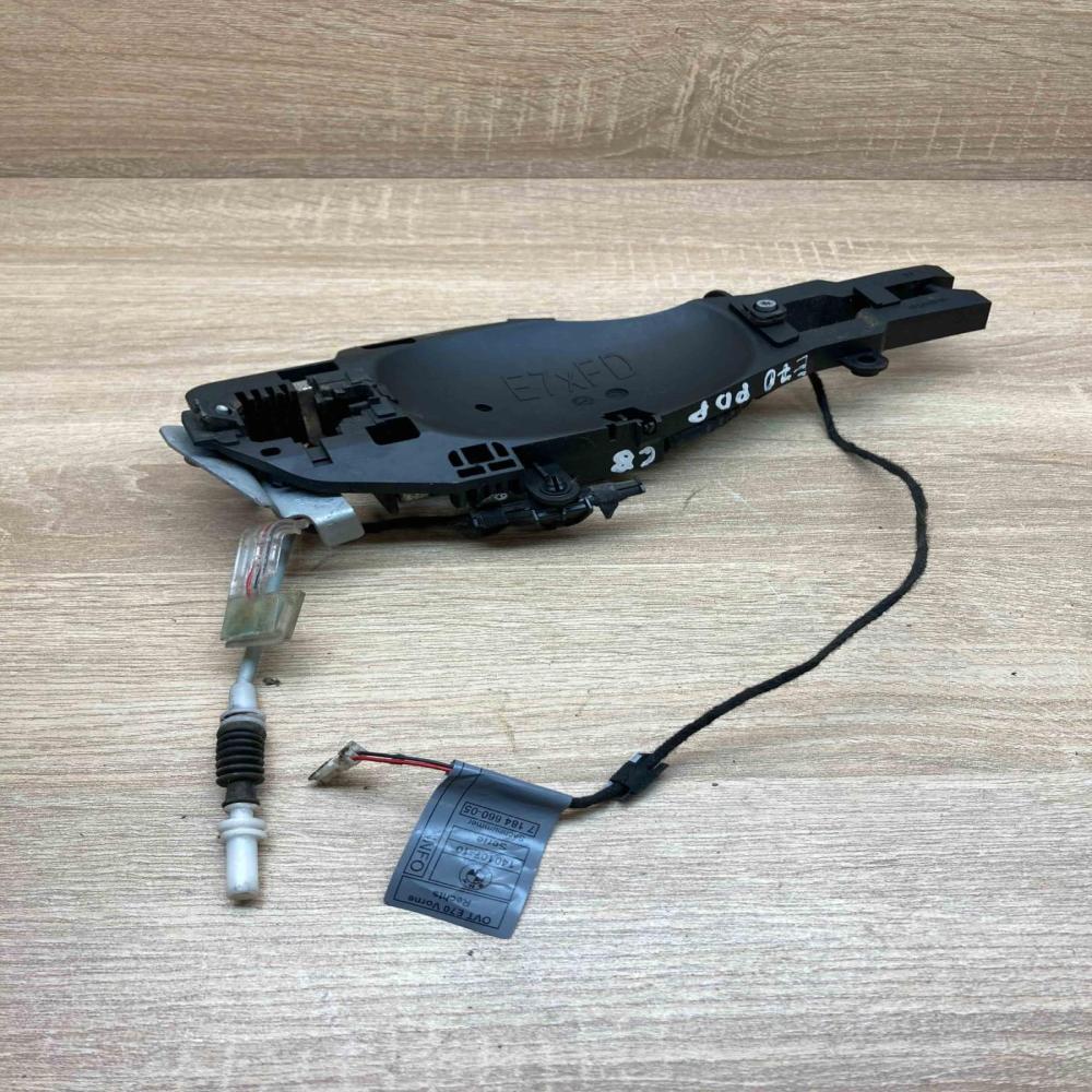 7184660 140107 10  Front door exterior handle/bracket BMW X5 E70