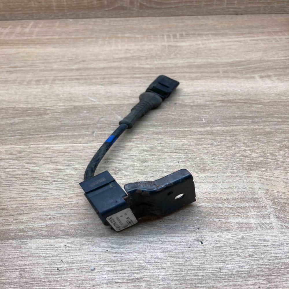 4E0616575B 151792 0036 2  ABS wheel speed sensor Audi A8 S8 D2 4D