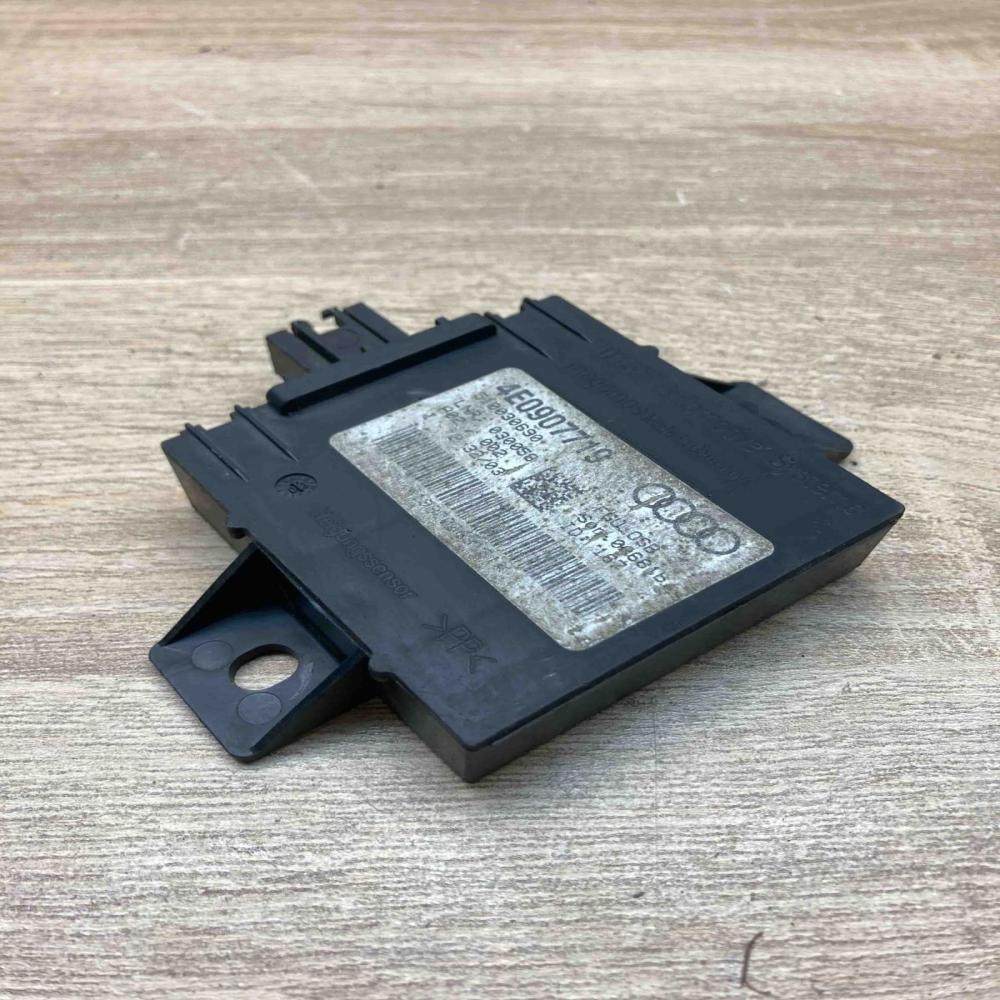4E0907719 510030690  Alarm control unit/module Audi A8 S8 D3 4E