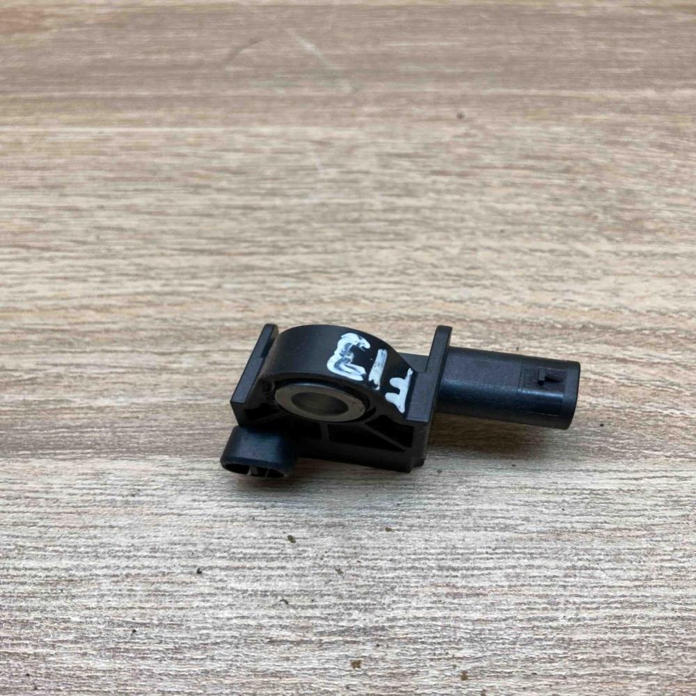 9224177 111213  Airbag deployment crash/impact sensor BMW 5 F10 F11