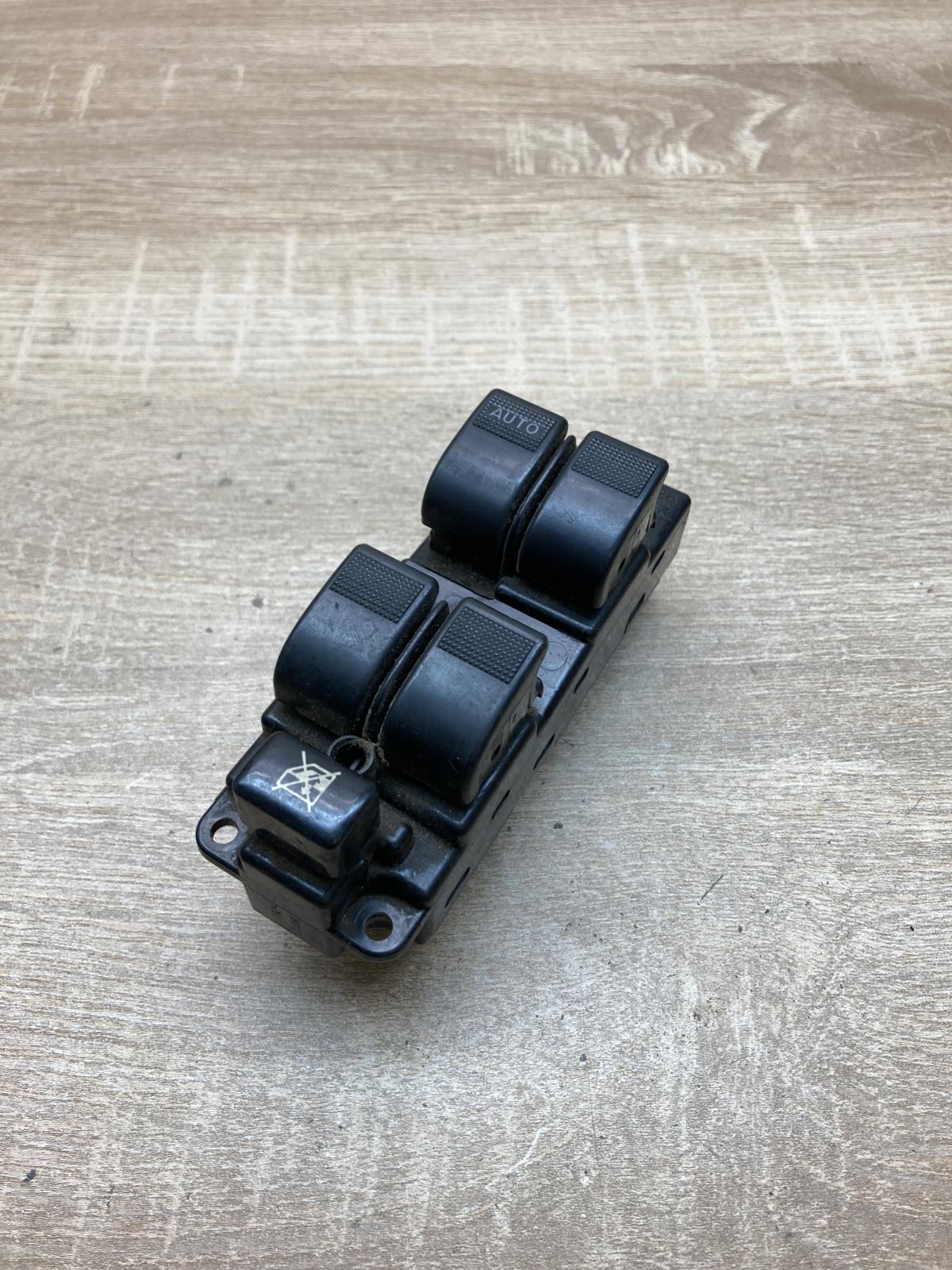 514526   Electric window control switch Mazda 6