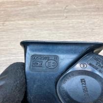 4E0951221 0052383  Horn signal Volkswagen Touareg I