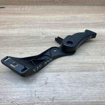 7326365 173658 10  Engine bonnet (hood) release handle BMW 3 F30 F35 F31