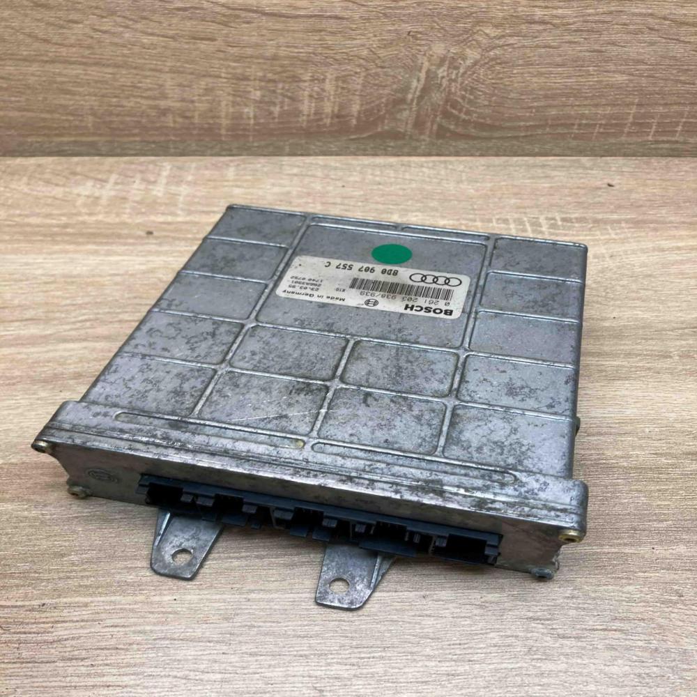 8D0907557C 0261203938  Engine control unit/module ECU Audi A4 S4 B5 8D