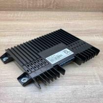 GM1B 66 92X 3061804 02 CL Sound amplifier Mazda 6