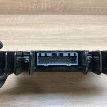 GM1B 66 92X 3061804 02 CL Sound amplifier Mazda 6