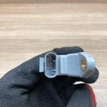 6911038 0285002064 Small Airbag deployment crash/impact sensor BMW 5 E60 E61