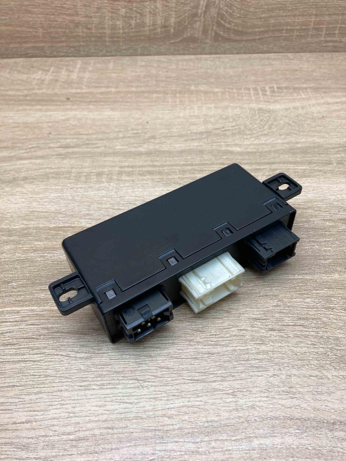 6904255 69042559  Door control unit/module BMW 5 E39