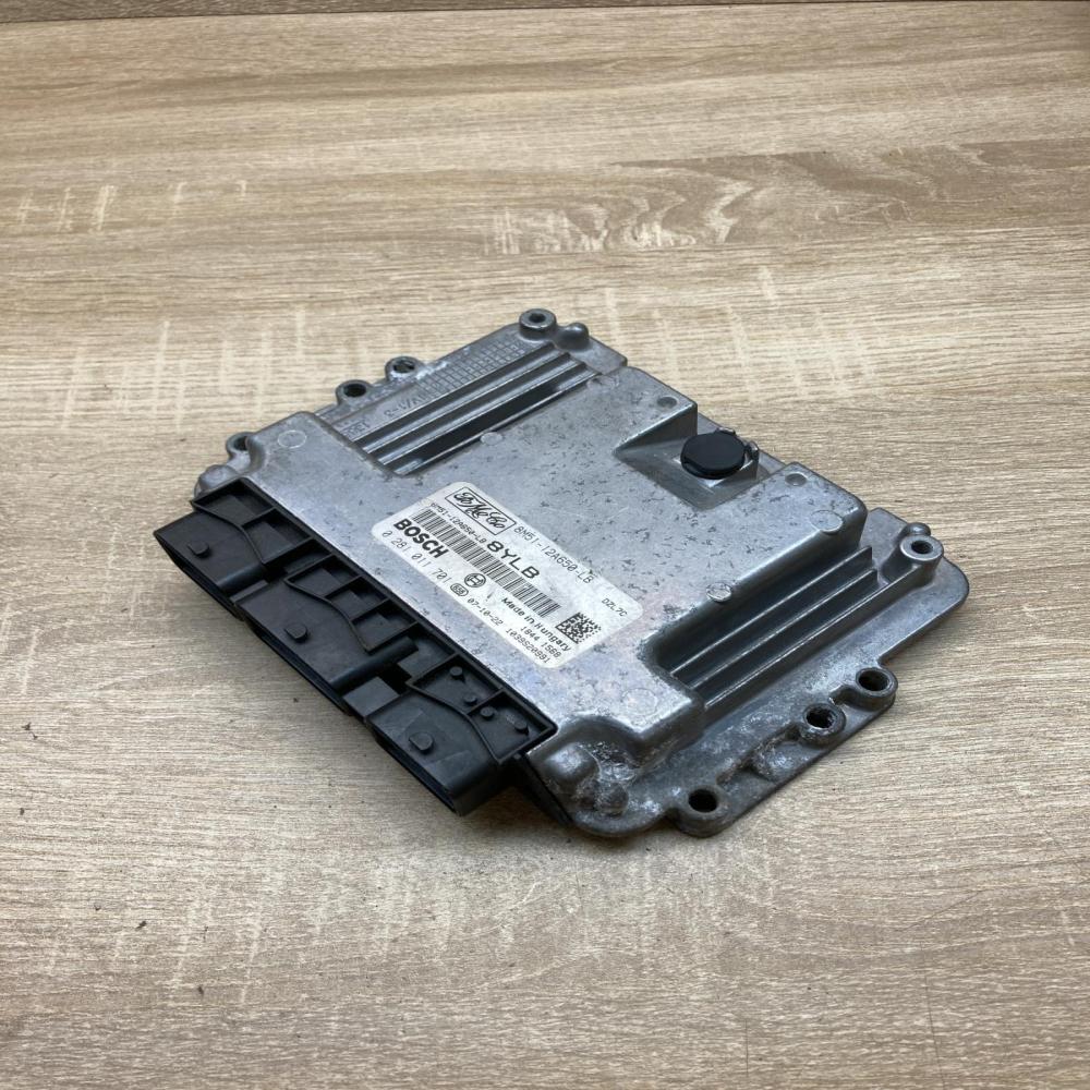 8M51 12A650 LB 0281011701  Engine control unit/module ECU Ford Focus