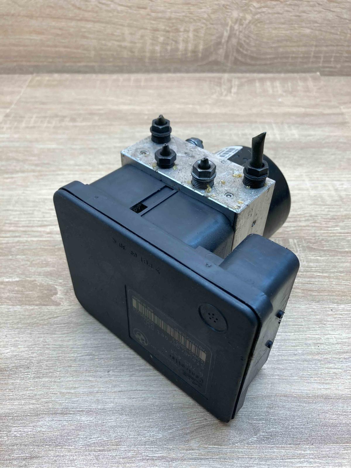 6765454 6765452  ABS Pump BMW 3 E46